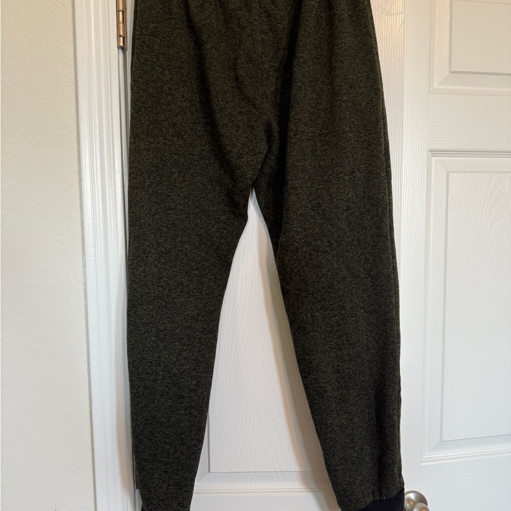 Essentials Black Sweatpants with Elastic Waistband and Tapered Ankles - Picture 4 of 4